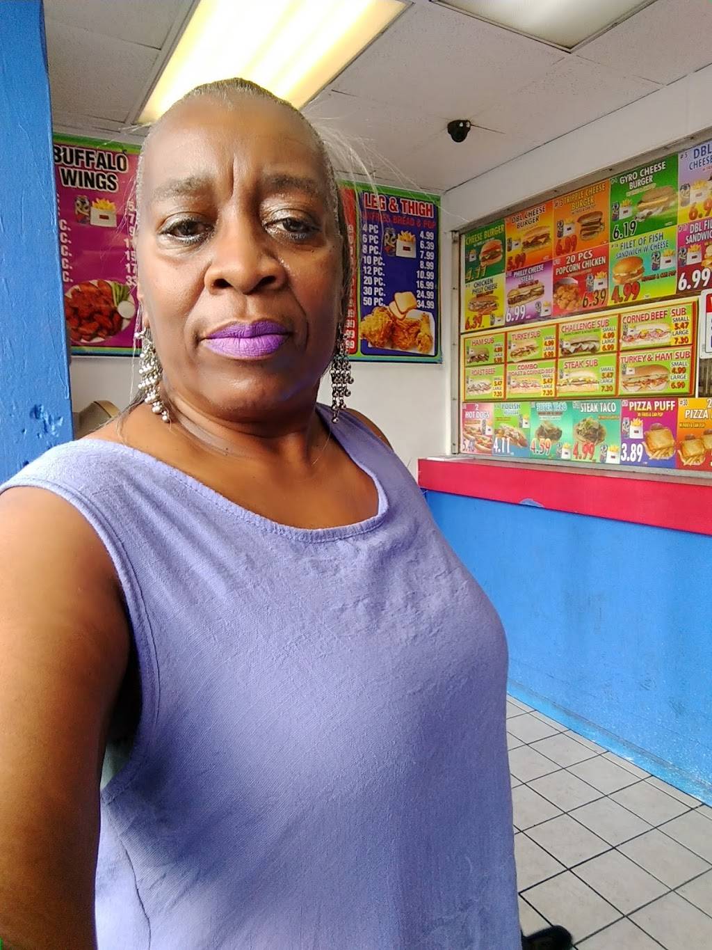 Chicago Wings | restaurant | 2145 S Pulaski Rd, Chicago, IL 60623, USA | 7732770800 OR +1 773-277-0800