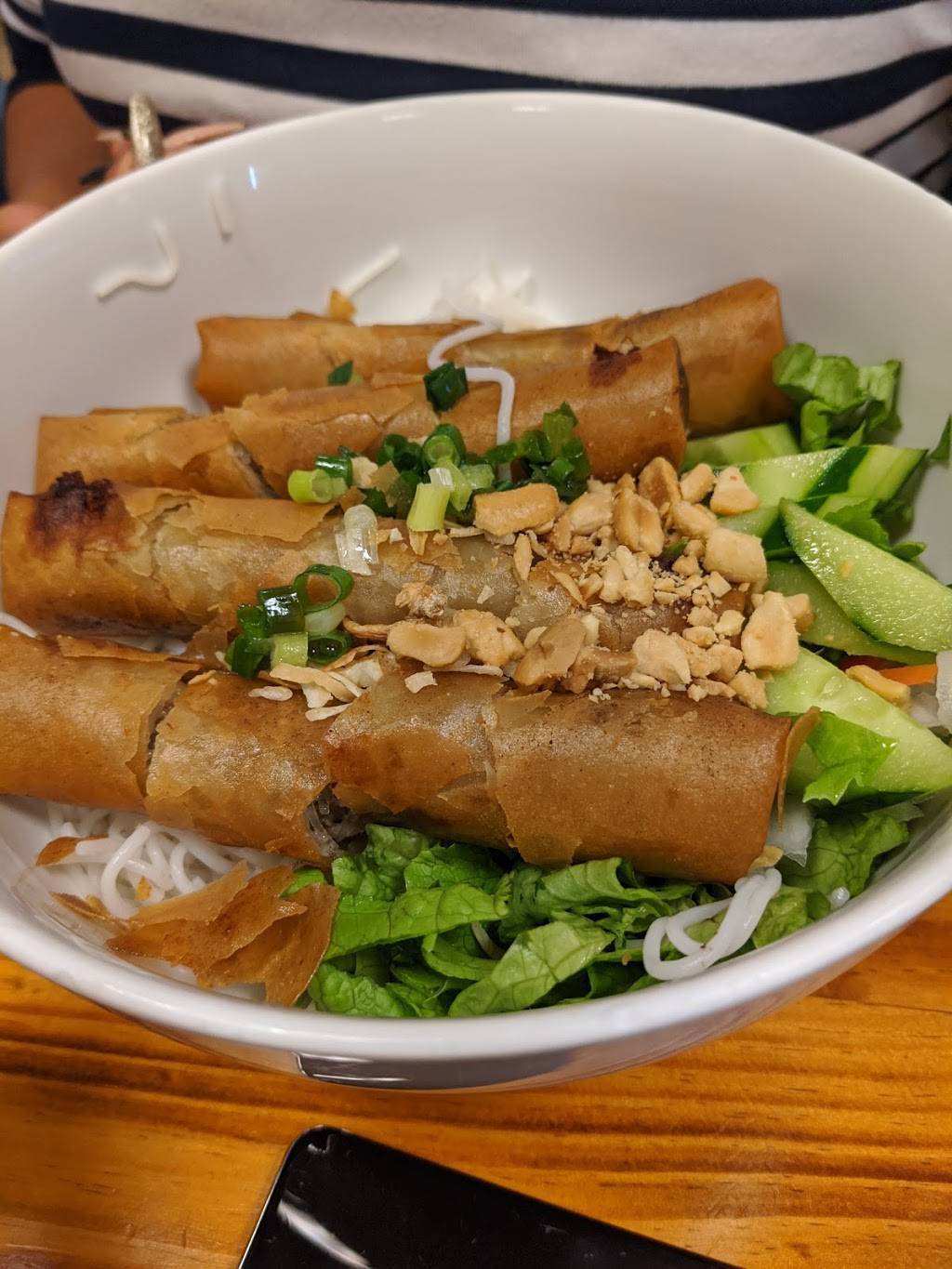 Mama Pho | restaurant | Shopping Center, 820 W Hind Dr Unit 111, Honolulu, HI 96821, USA | 8083738887 OR +1 808-373-8887