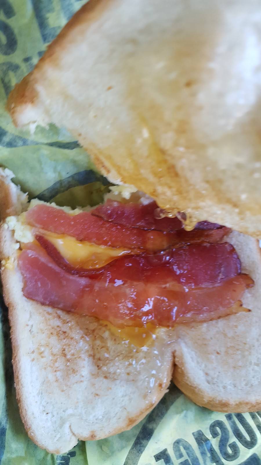 Krystal | restaurant | 8015 Merrill Rd, Jacksonville, FL 32277, USA | 9047430202 OR +1 904-743-0202