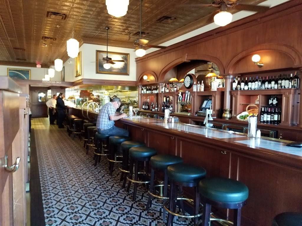 Teds Montana Grill | restaurant | 623 E Boughton Rd Suite 110, Bolingbrook, IL 60440, USA | 6307832493 OR +1 630-783-2493