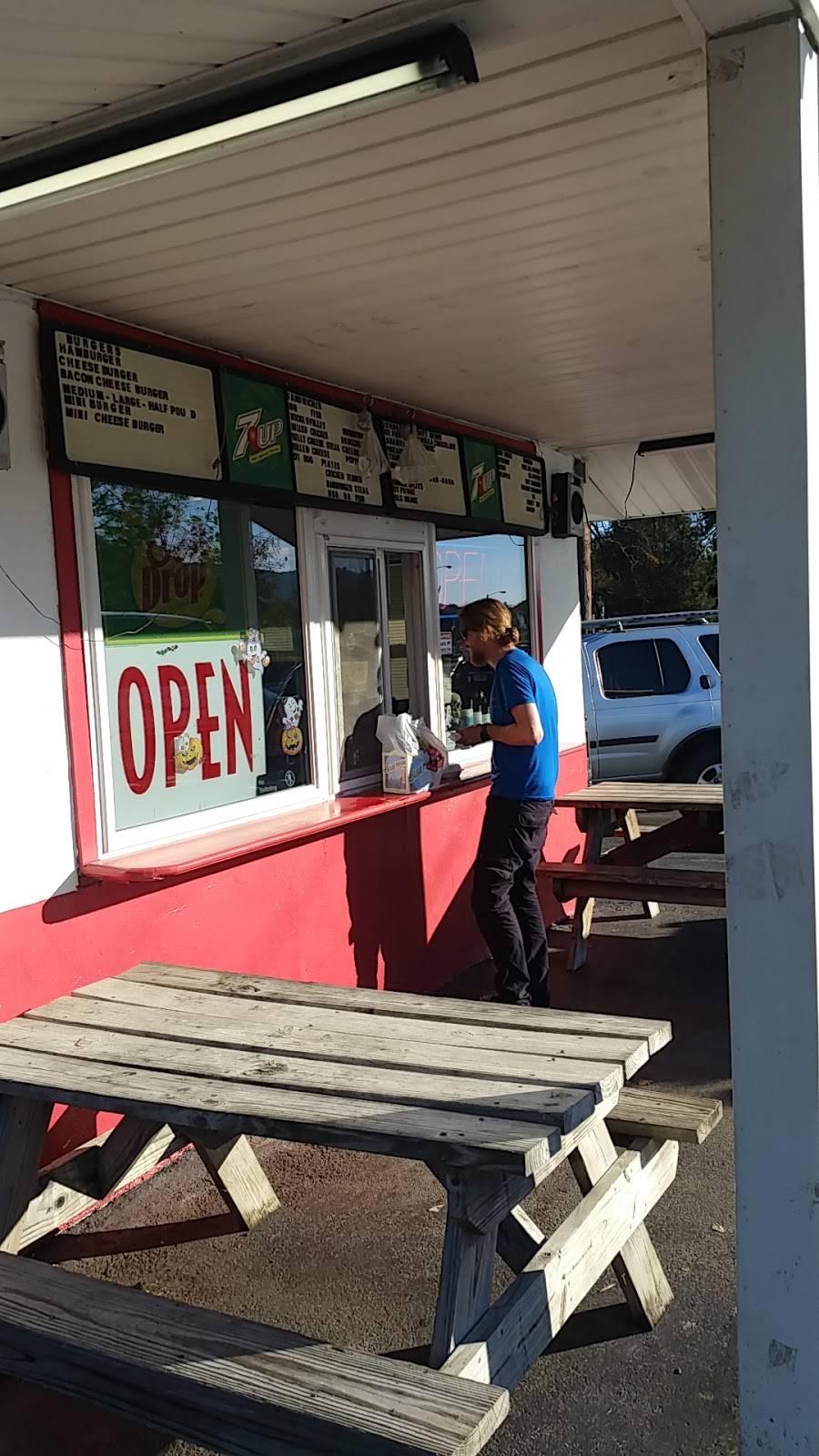 Whitwell Dairy Bar | restaurant | 13292 TN-28, Whitwell, TN 37397, USA | 4236586050 OR +1 423-658-6050