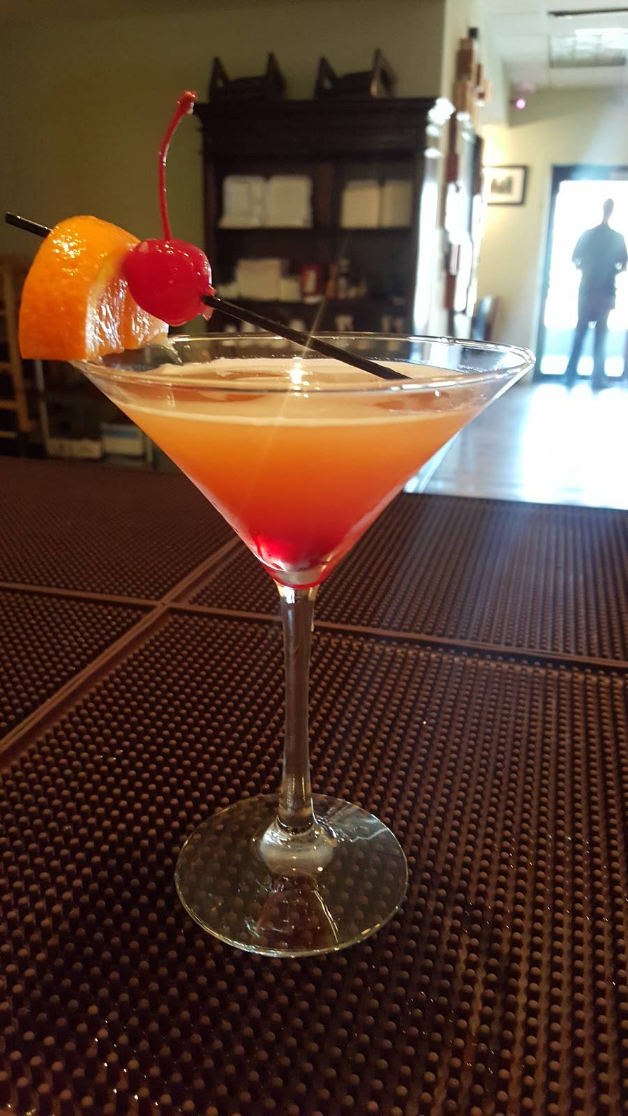 Ybor Grille | restaurant | 339 19th Ave NE, Ruskin, FL 33570, USA | 8136417300 OR +1 813-641-7300