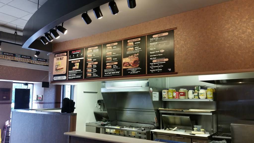 Penn Station East Coast Subs | meal takeaway | 5400 N Springboro Pike, Dayton, OH 45449, USA | 9372937366 OR +1 937-293-7366