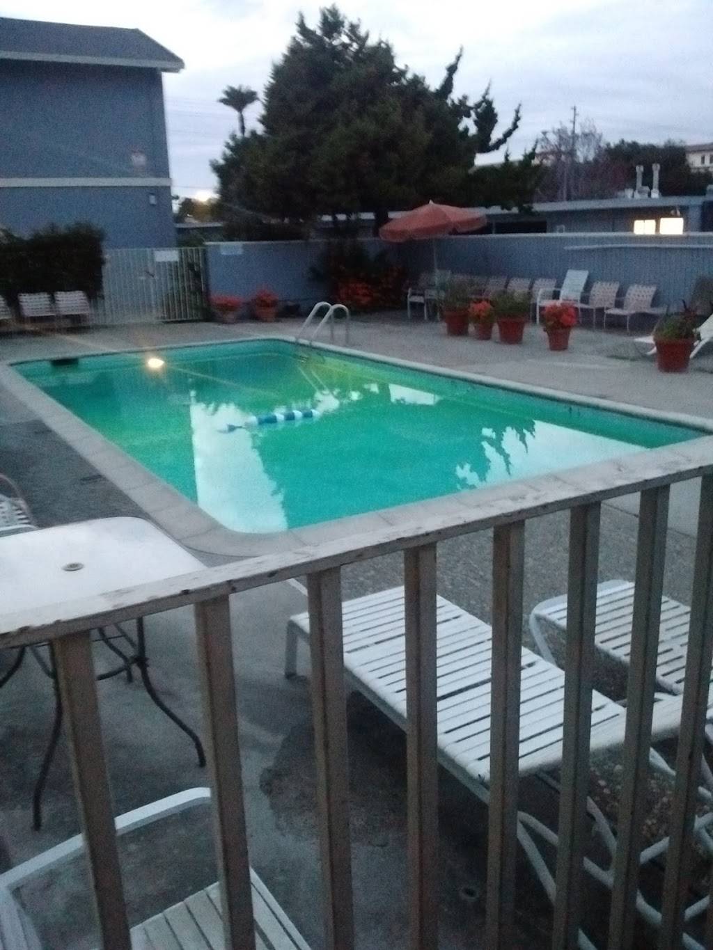 Marianis Inn & Restaurant | restaurant | 2500 El Camino Real, Santa Clara, CA 95051, USA | 4082431431 OR +1 408-243-1431