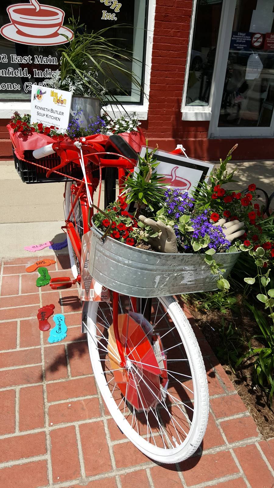 Kenneth Butler Memorial Soup Kitchen | restaurant | 202 E Main St, Greenfield, IN 46140, USA | 3174629900 OR +1 317-462-9900