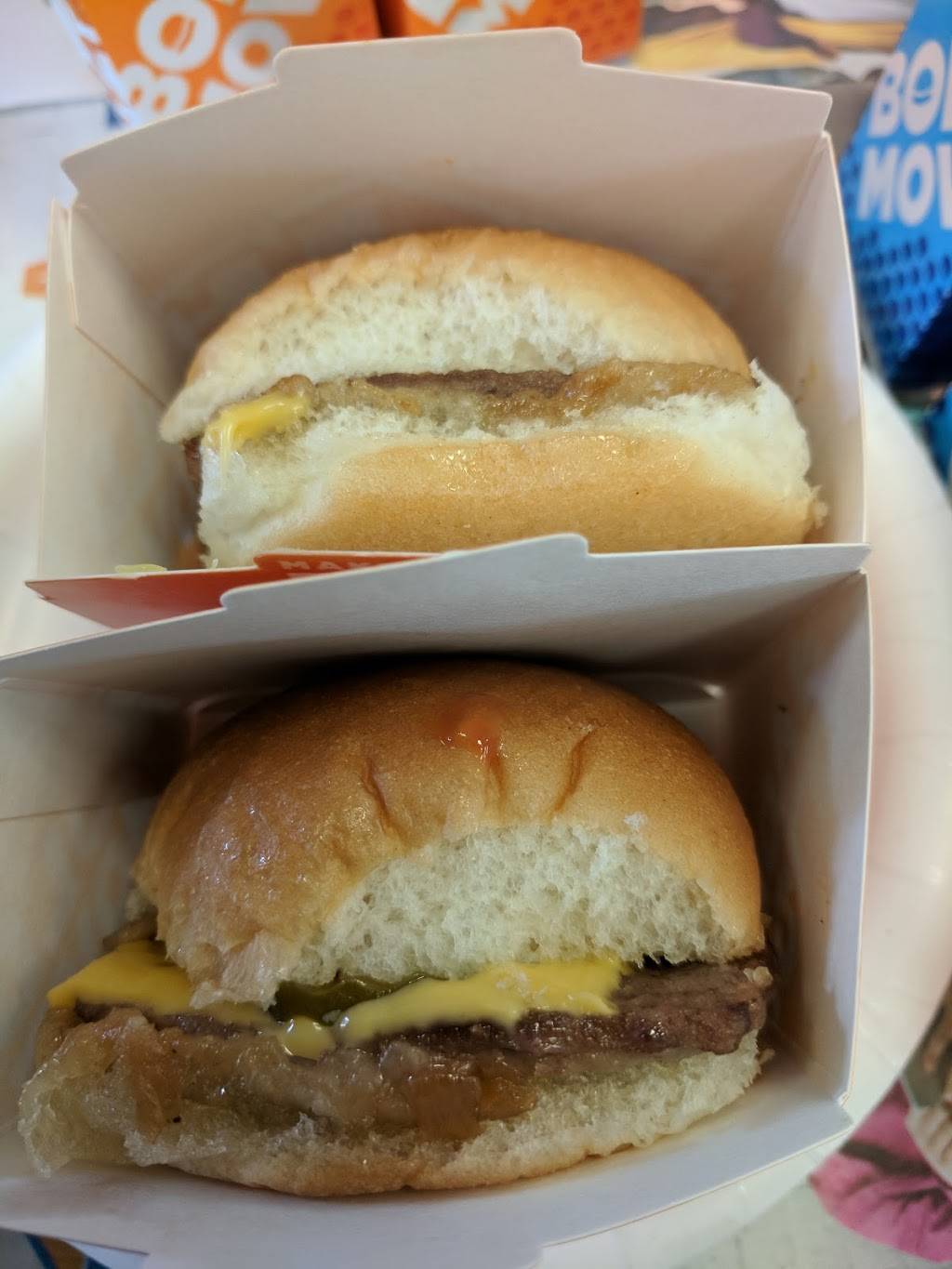 White Castle | restaurant | 213-17 Northern Blvd, Bayside, NY 11361, USA | 7182247333 OR +1 718-224-7333