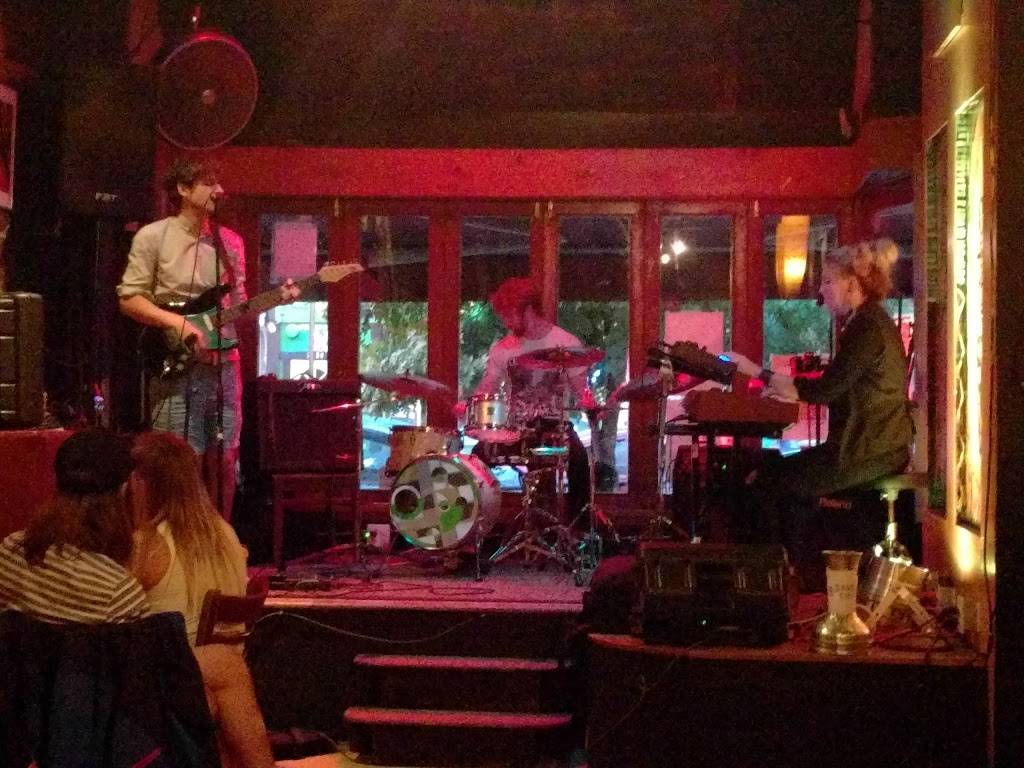 Bossa Bistro & Lounge | restaurant | 2463 18th St NW, Washington, DC 20009, USA | 2026670088 OR +1 202-667-0088