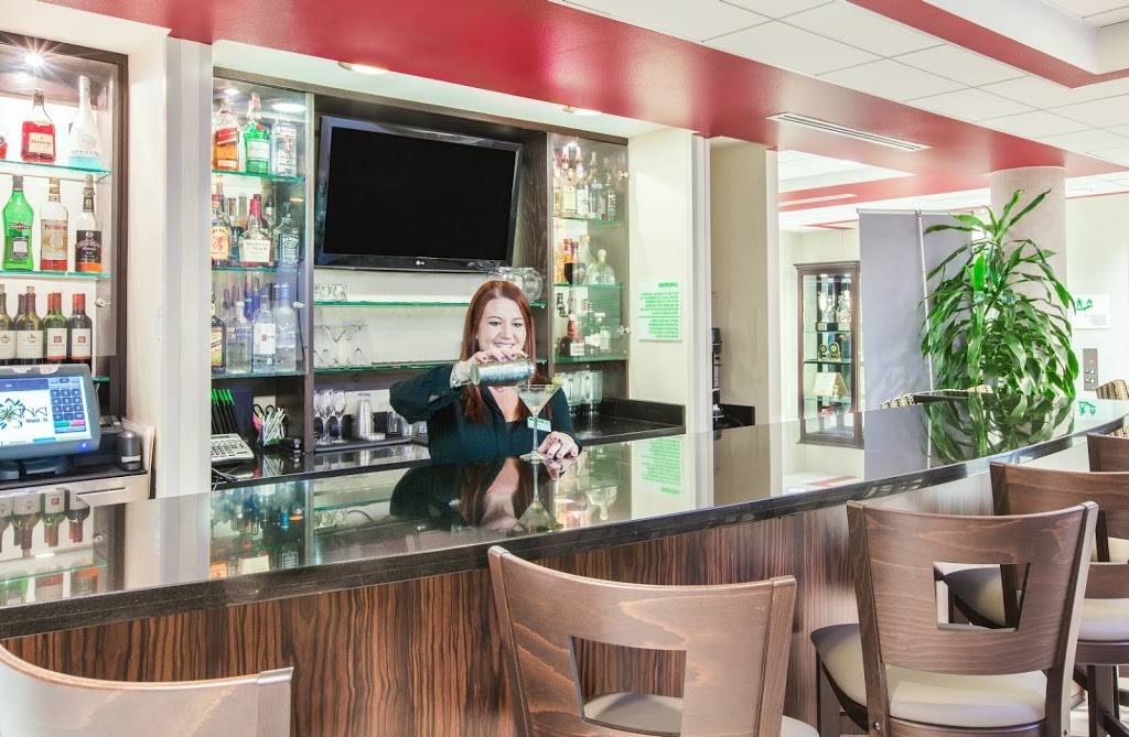 Aryana Restaurant & Bar | restaurant | 1401 Carmelo Dr, Oceanside, CA 92054, USA | 7602317000 OR +1 760-231-7000