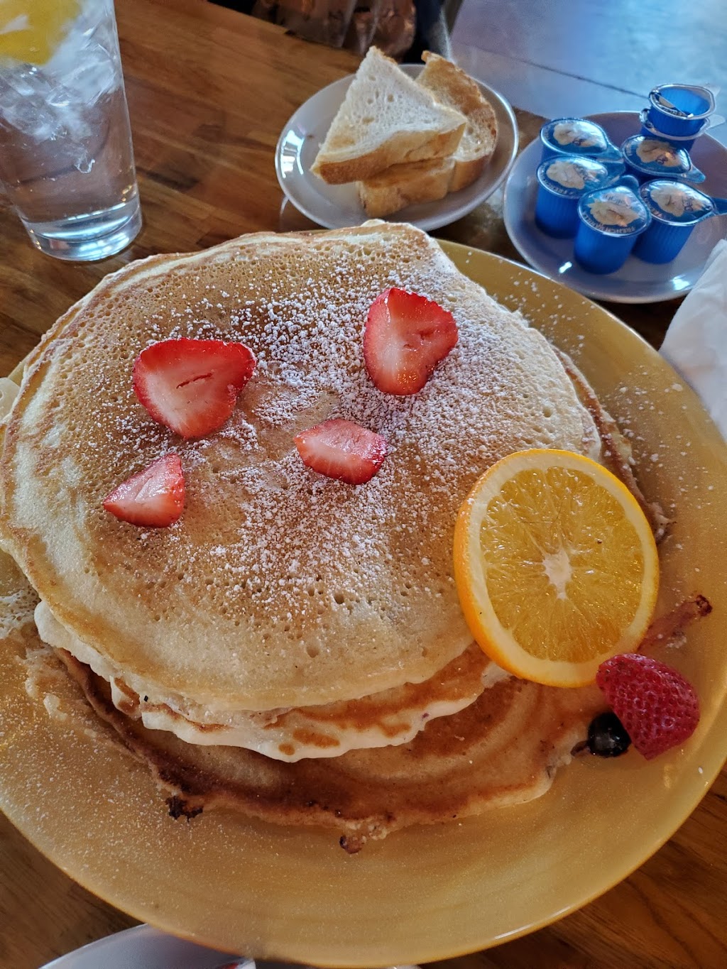 Unique Eats | restaurant | 3100 S Durango Dr Ste 100, Las Vegas, NV 89117, USA | 7029923038 OR +1 702-992-3038