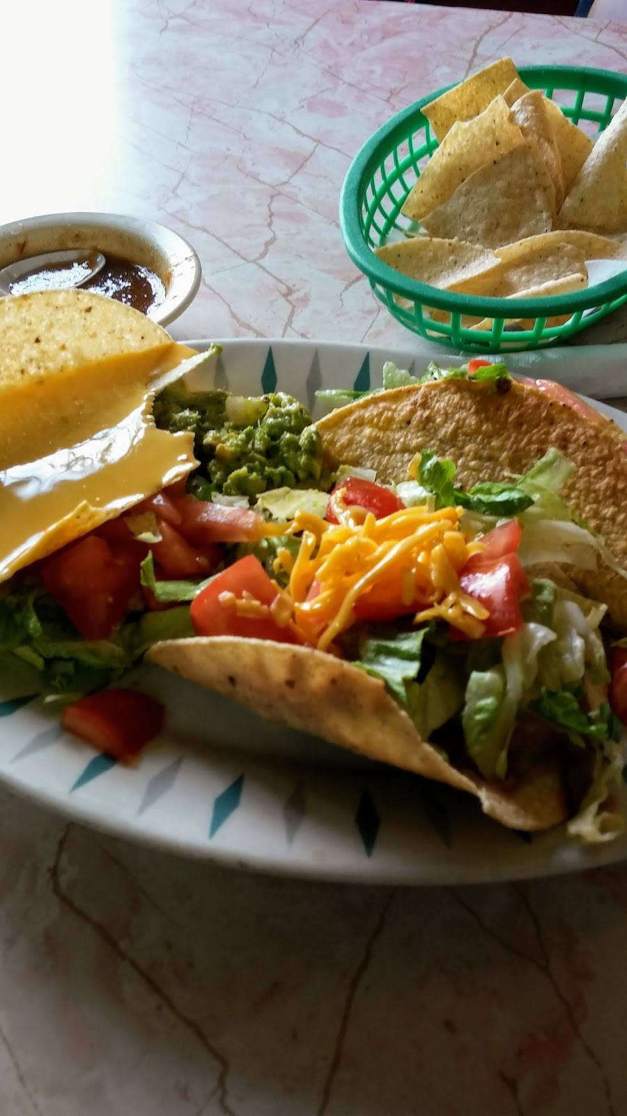 La Carreta Restaurant | restaurant | 208 E 20th St, Houston, TX 77008, USA | 7138620685 OR +1 713-862-0685