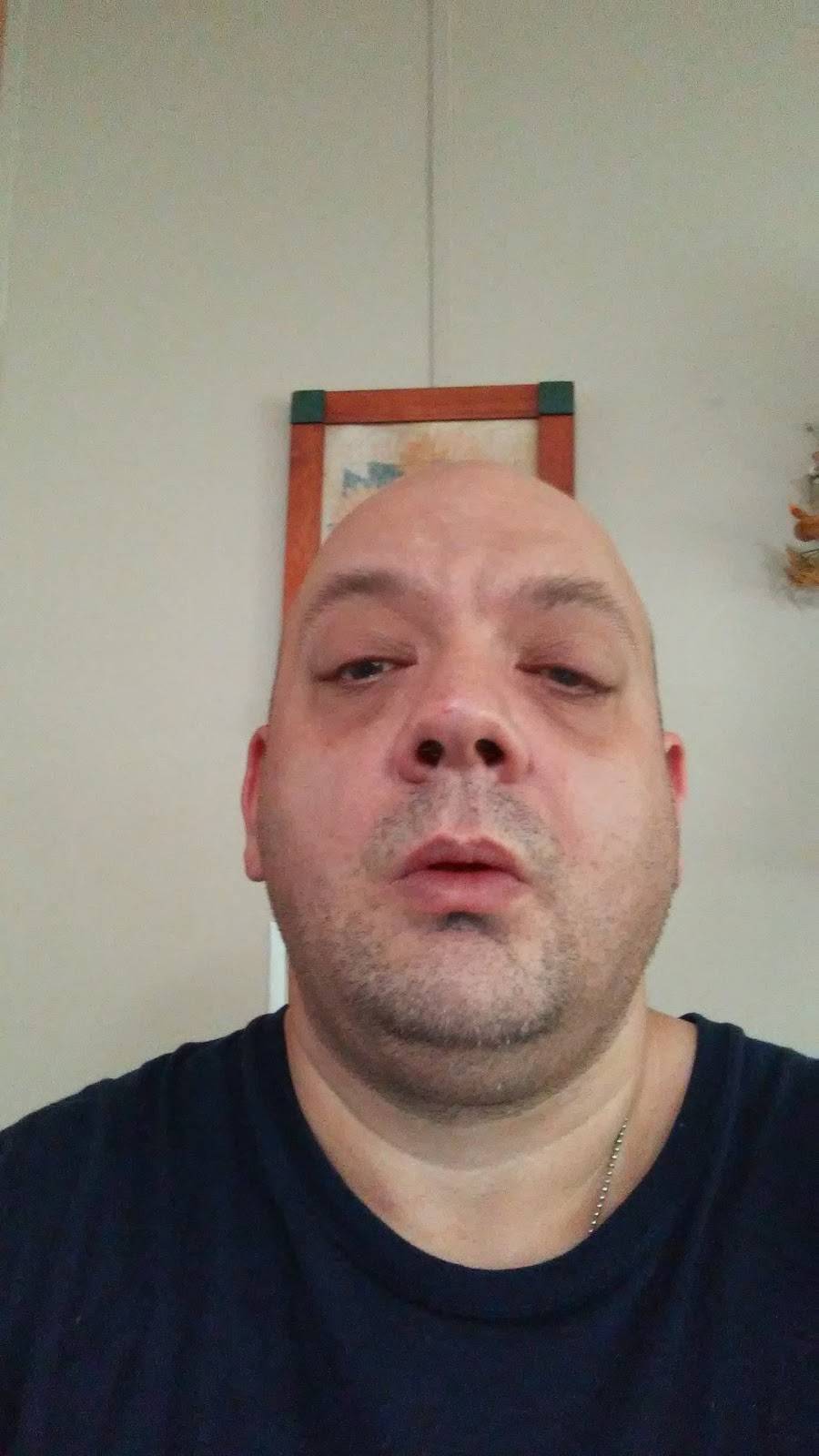 Omega Market & Diner | restaurant | 1201 Woodland St, Columbia, TN 38401, USA | 9313817554 OR +1 931-381-7554