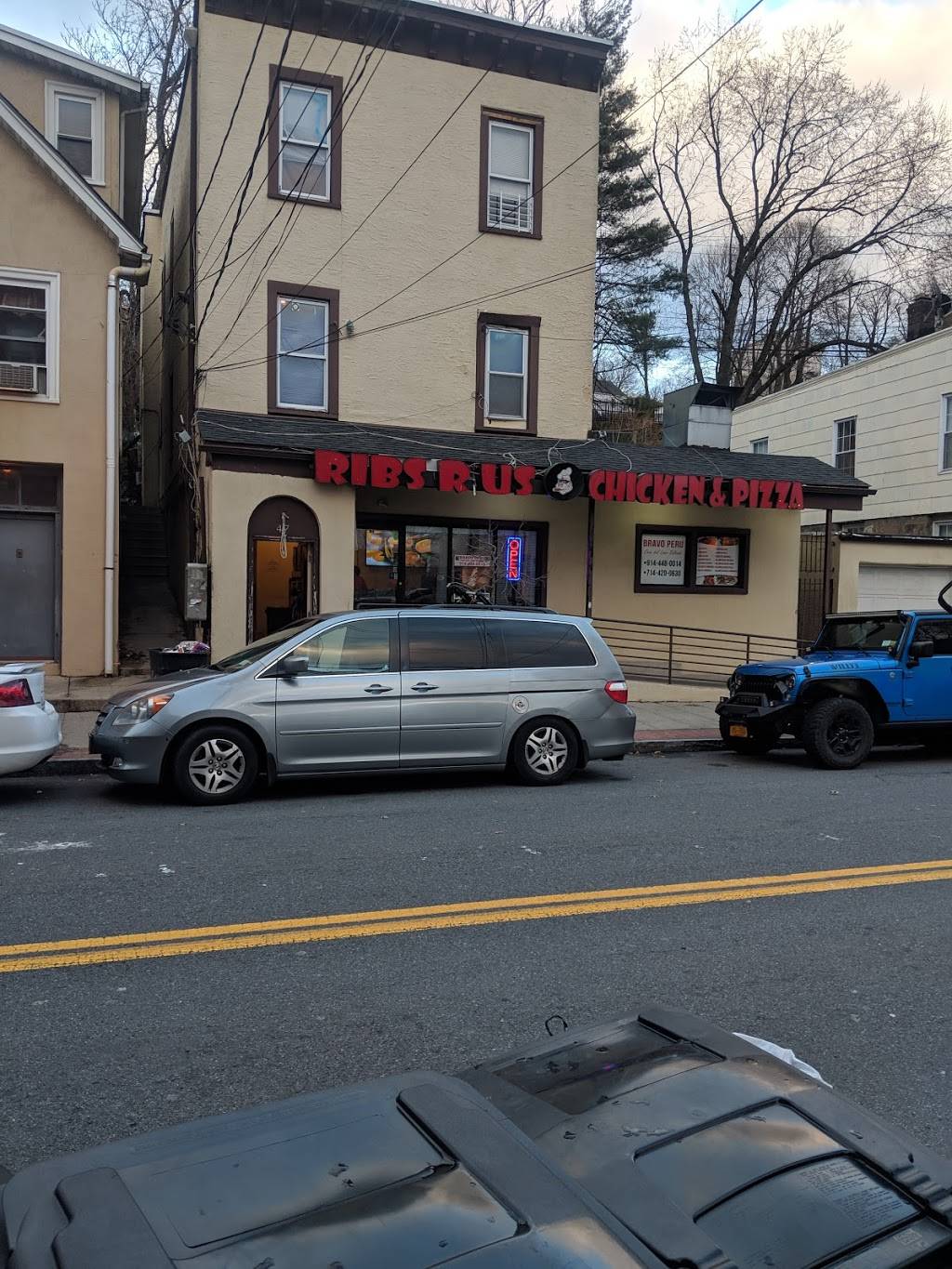 Ribs R Us | restaurant | 47 Ferris Ave, White Plains, NY 10603, USA | 9146862400 OR +1 914-686-2400