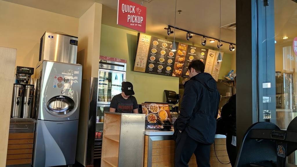 Noodles and Company | restaurant | 13300 Technology Dr, Eden Prairie, MN 55344, USA | 9529750002 OR +1 952-975-0002