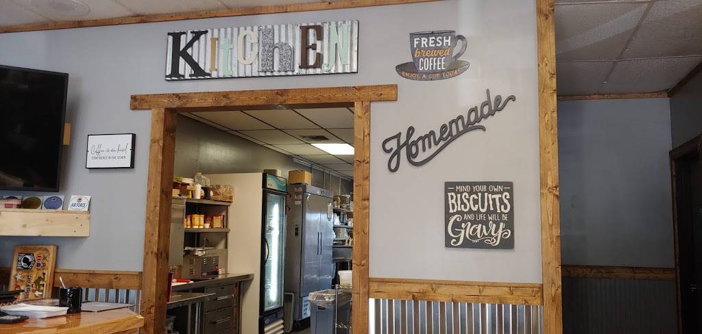 Country Barn Cafe | restaurant | 575 S Wickham Rd st g, Melbourne, FL 32904, USA | 3218373725 OR +1 321-837-3725