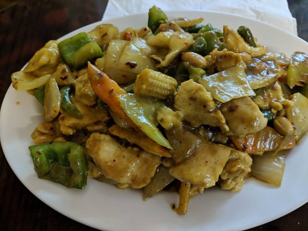 Hays City Donuts/ Hays City Chinese Cuisine | bakery | 106 Burleson St, Kyle, TX 78640, USA | 5122683920 OR +1 512-268-3920