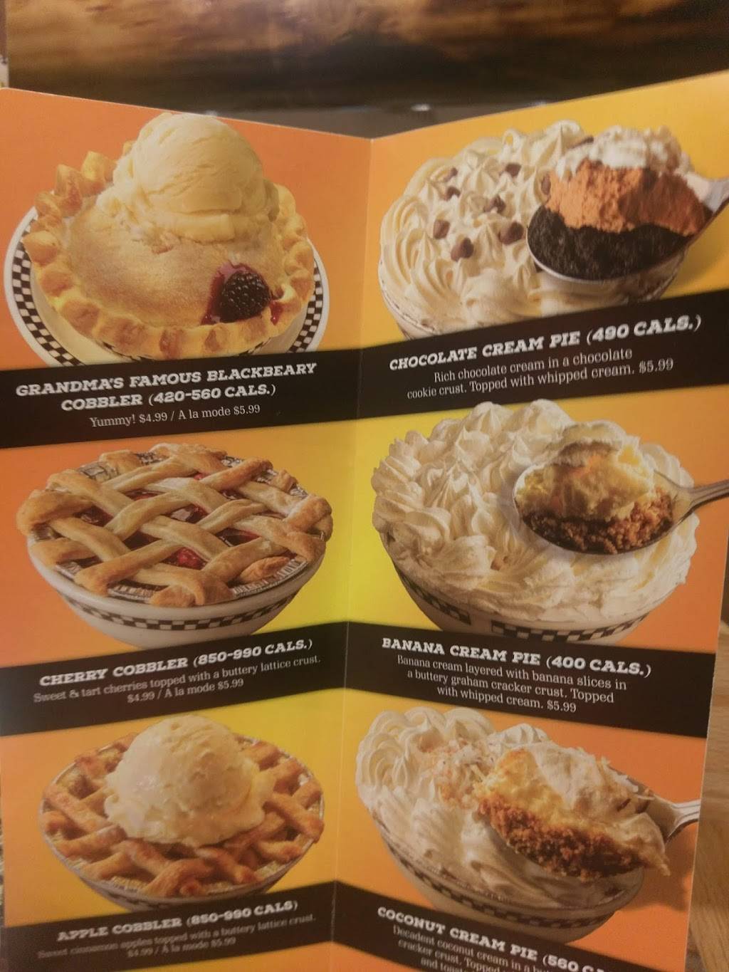 Black Bear Diner | restaurant | 15720 North Fwy, Houston, TX 77090, USA | 3463004012 OR +1 346-300-4012