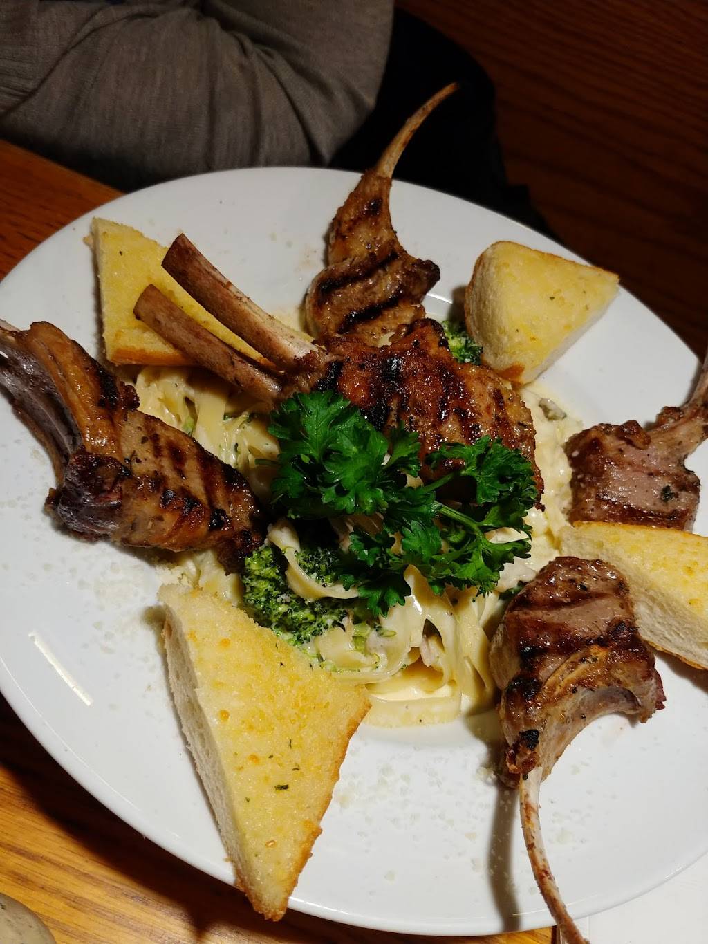 Williams Restaurant | restaurant | 184 Pearson Blvd, Gardner, MA 01440, USA | 9786327794 OR +1 978-632-7794