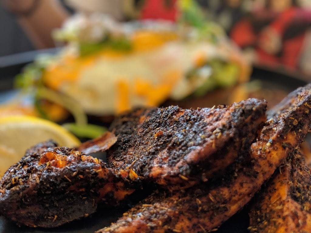 Moveable Feast + Company | restaurant | 112 N Hale St, Wheaton, IL 60187, USA | 6308683777 OR +1 630-868-3777