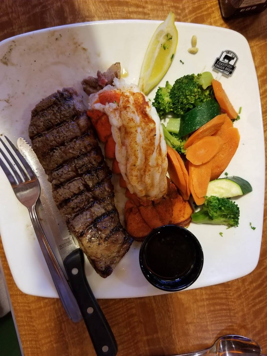 Sizzler | restaurant | 2901 Advantage Way, Sacramento, CA 95834, USA | 9162850994 OR +1 916-285-0994