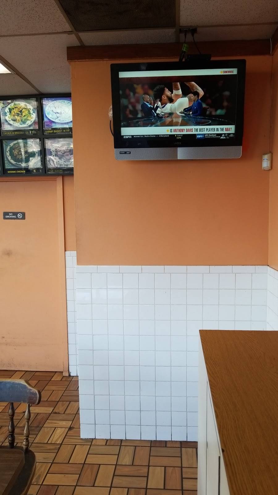 Yums Chinese Carry Out | meal takeaway | 2451 Jackson Ave, Memphis, TN 38108, USA | 9014583797 OR +1 901-458-3797