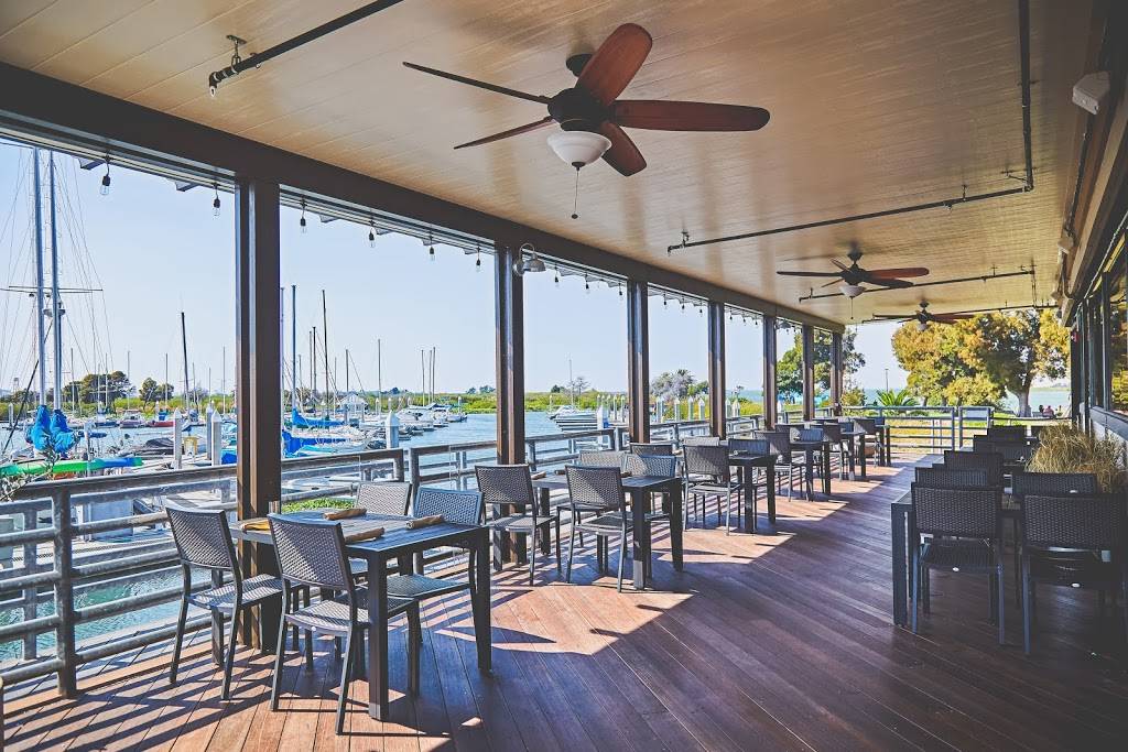 Smiths Landing Seafood Grill | restaurant | 1 Marina Plaza, Antioch, CA 94509, USA | 9257754862 OR +1 925-775-4862