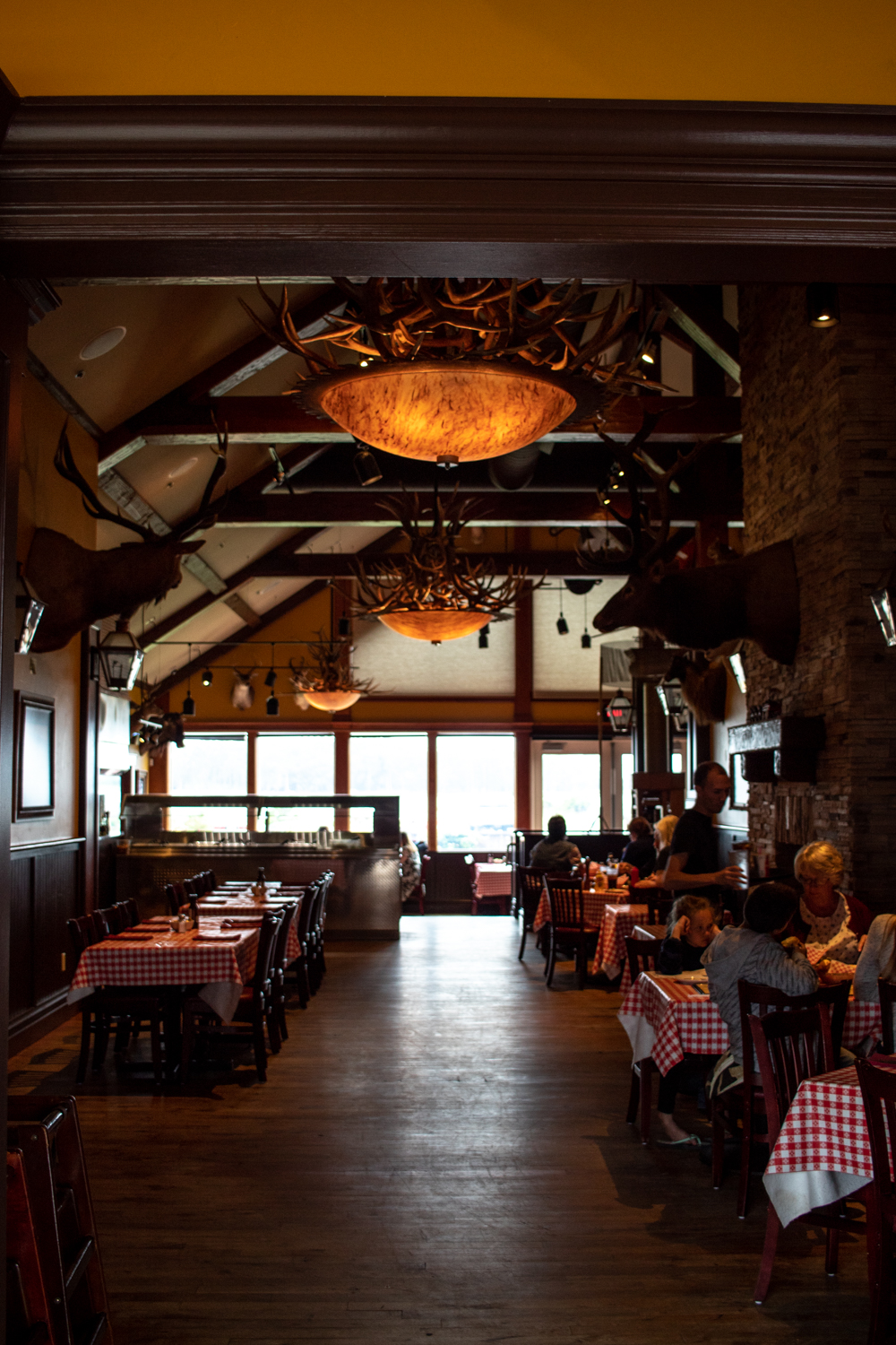 Shamus T Bones | restaurant | 1911 Truesdale St, Eureka, CA 95503, USA | 7074073550 OR +1 707-407-3550
