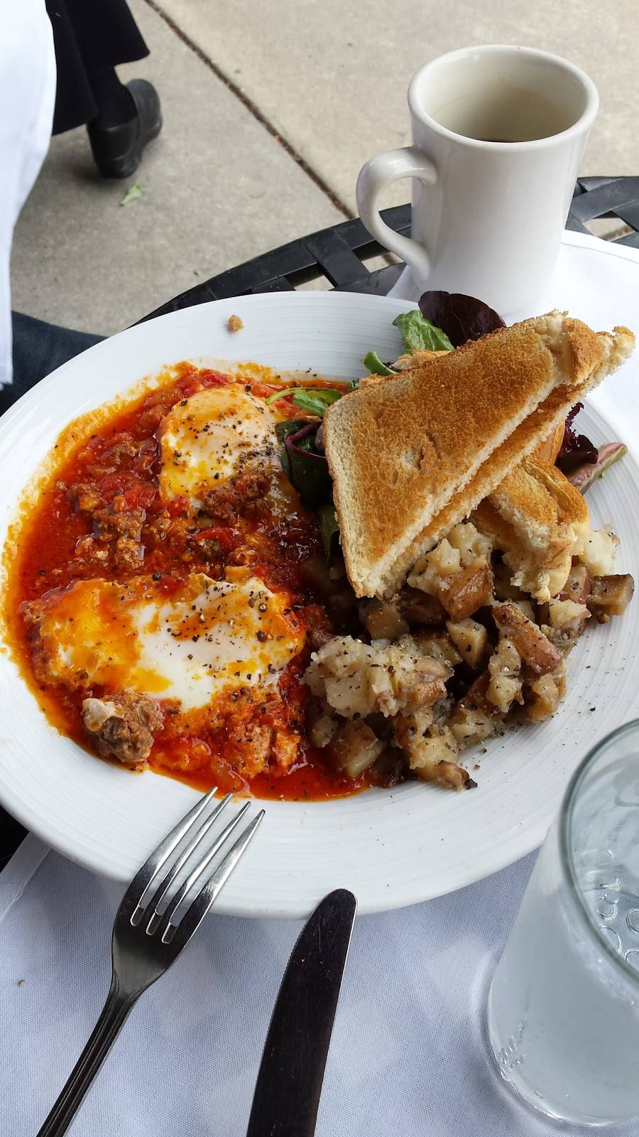 Figs | restaurant | 2421, 2501 Meredith St, Philadelphia, PA 19130, USA | 2159788440 OR +1 215-978-8440