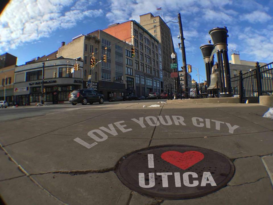 Franklins Tower | restaurant | 58 Franklin Square, Utica, NY 13502, USA | 3155202058 OR +1 315-520-2058