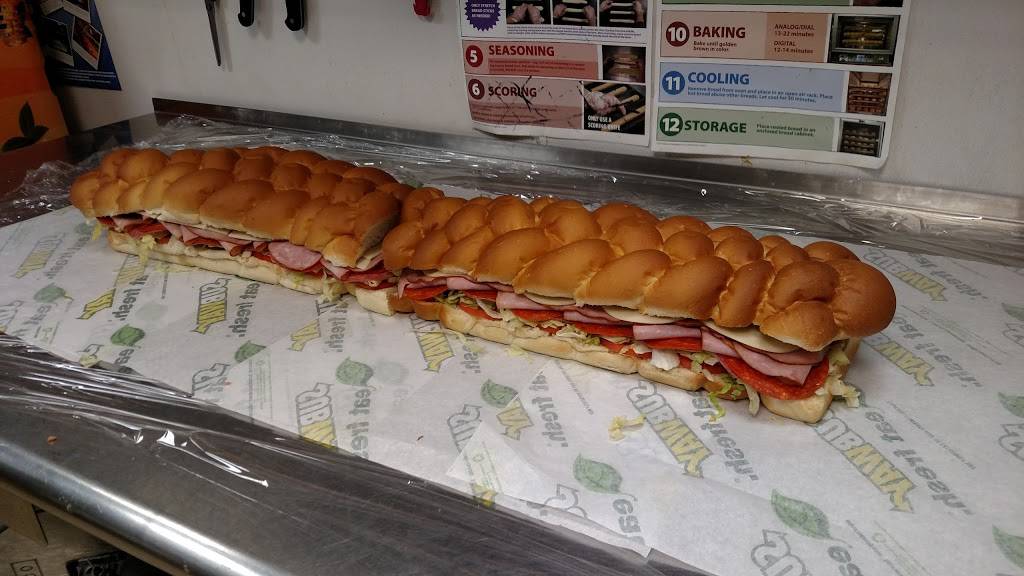 Subway Restaurants | restaurant | 26 N Main St, Florida, NY 10921, USA | 8455086700 OR +1 845-508-6700