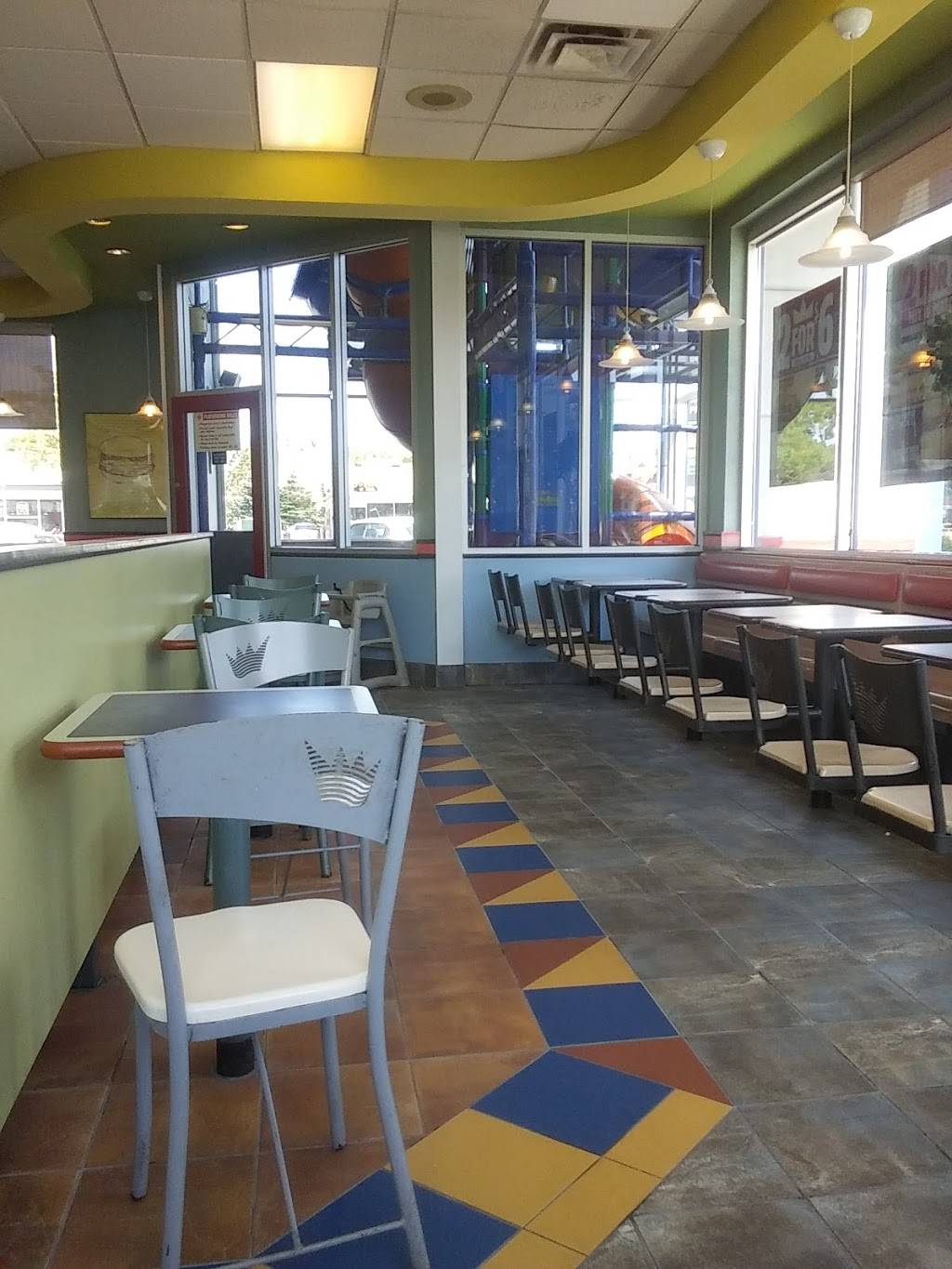 Burger King | restaurant | 300 Tecumseh Rd E, Windsor, ON N8X 5E8, Canada | 5199731221 OR +1 519-973-1221