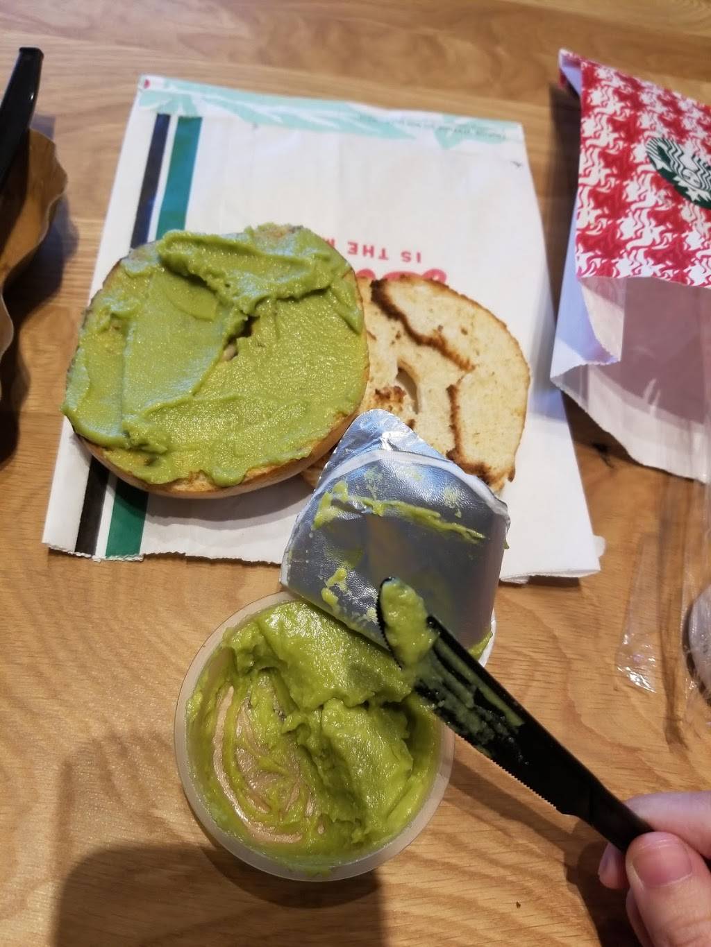 Starbucks | cafe | 23-88 Bell Blvd, Bayside, NY 11360, USA | 7183520590 OR +1 718-352-0590