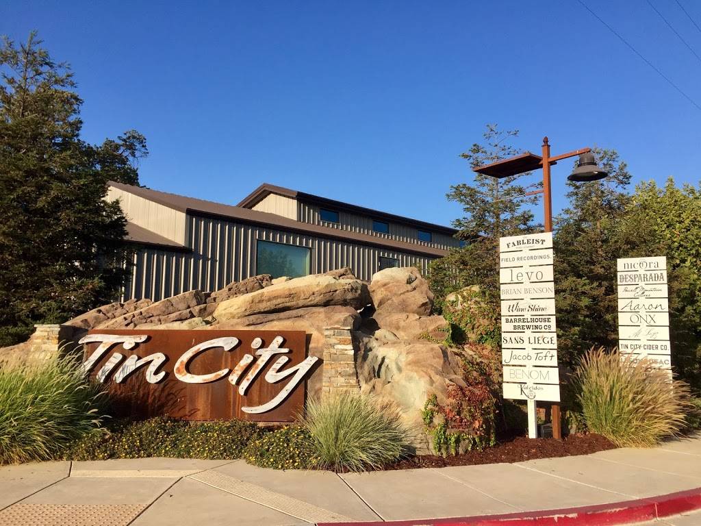 Tin City | restaurant | 450 Marquita Ave, Paso Robles, CA 93446, USA | 8054345474 OR +1 805-434-5474