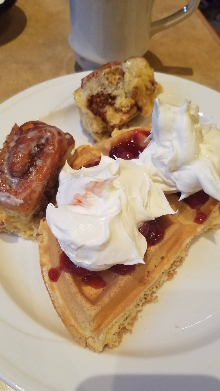 Garden Court Buffet | restaurant | 200 N Main St, Las Vegas, NV 89101, USA | 7023871896 OR +1 702-387-1896