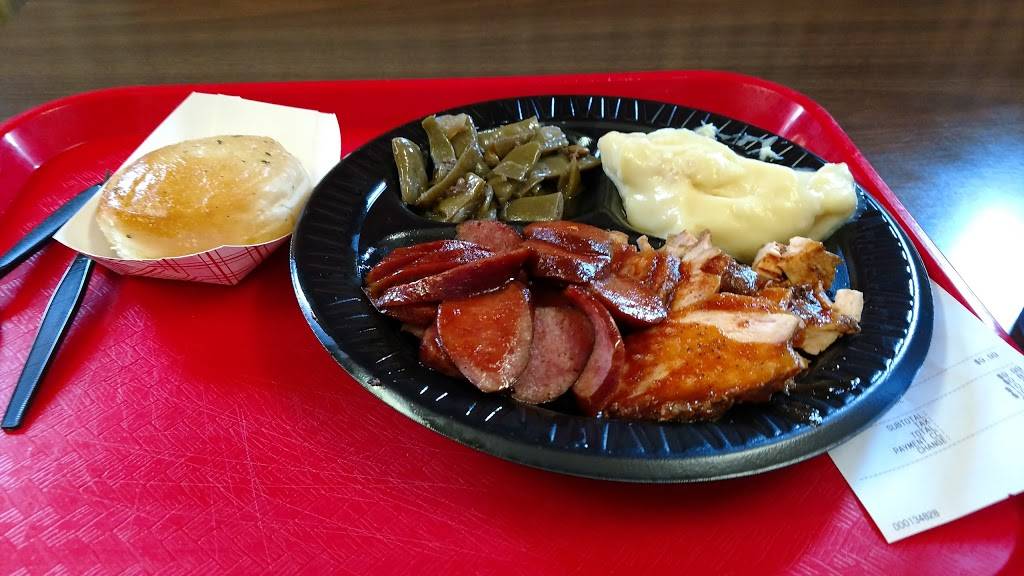 Big Jacks BBQ | restaurant | 1168 W Main St, Lewisville, TX 75067, USA | 9724207928 OR +1 972-420-7928