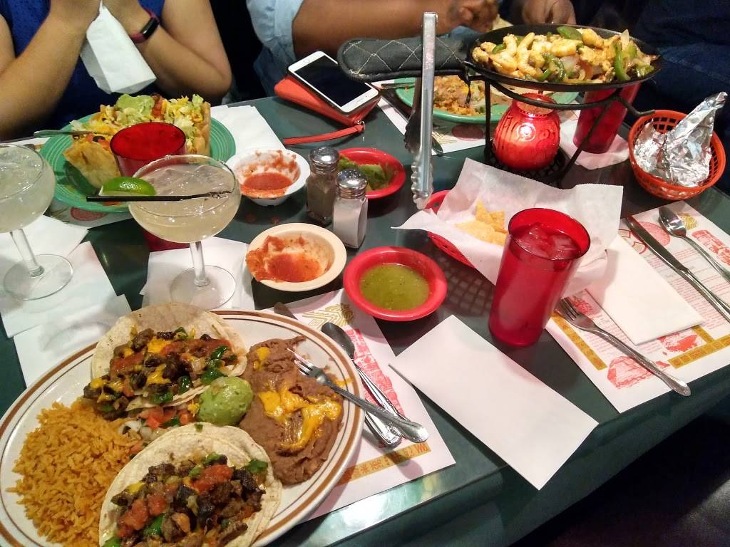 Hacienda Del Rey | restaurant | 8347 Lincoln Blvd, Los Angeles, CA 90045, USA | 3106708588 OR +1 310-670-8588