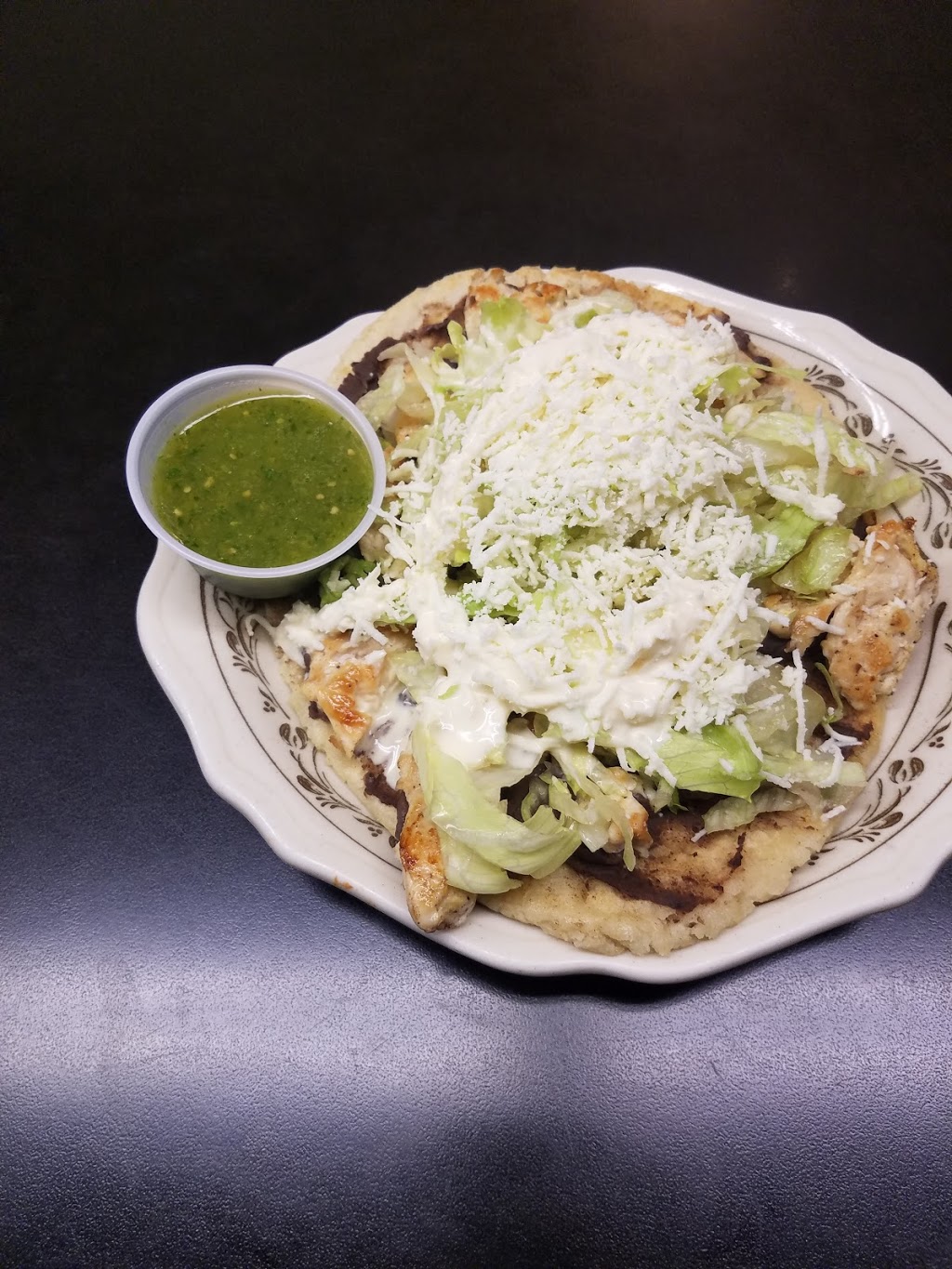 La Taqueria Los Tres Olivos(the three olives) | restaurant | 898 Western Ave, Lynn, MA 01905, USA | 7818426909 OR +1 781-842-6909