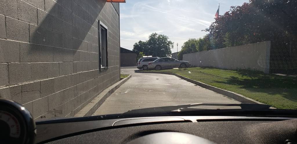 Little Caesars Pizza | meal takeaway | 2400 N, Main St, Choctaw, OK 73020, USA | 4053902400 OR +1 405-390-2400