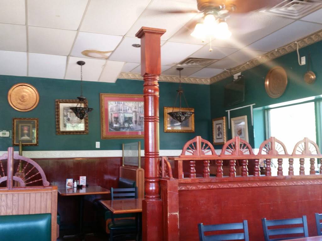 Georges Pizza and Steak | restaurant | 5695 Clark Ln N, Columbia, MO 65202, USA | 5732142080 OR +1 573-214-2080