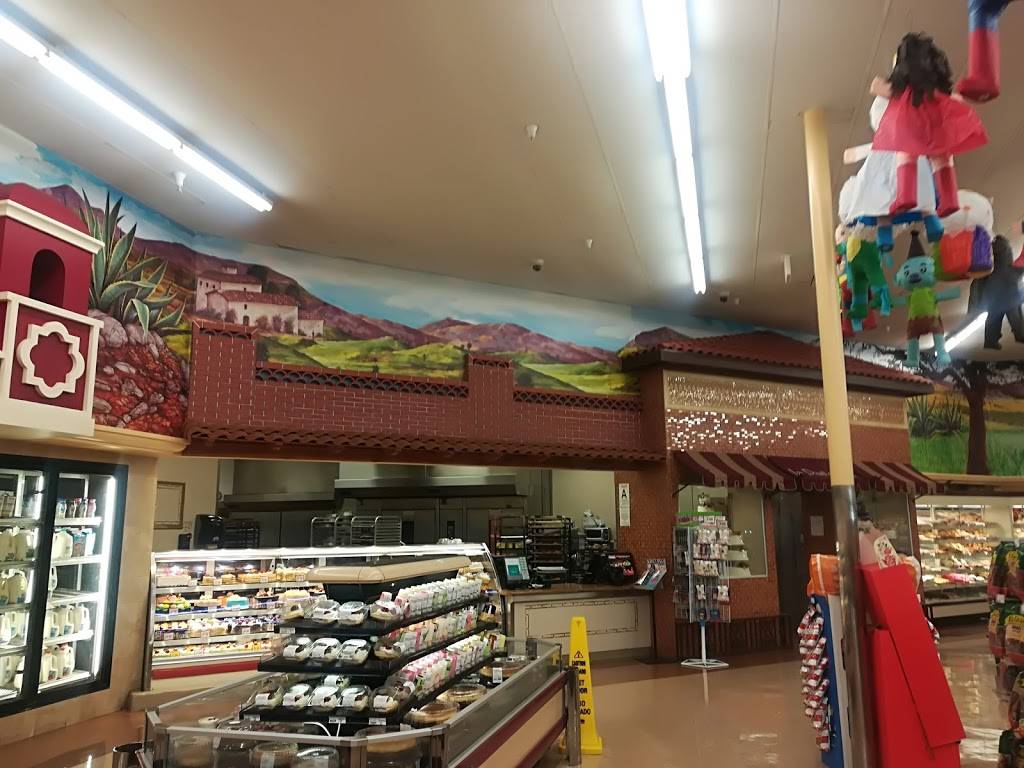 Cardenas Markets | bakery | 3840 La Sierra Ave, Riverside, CA 92505, USA | 9519026464 OR +1 951-902-6464