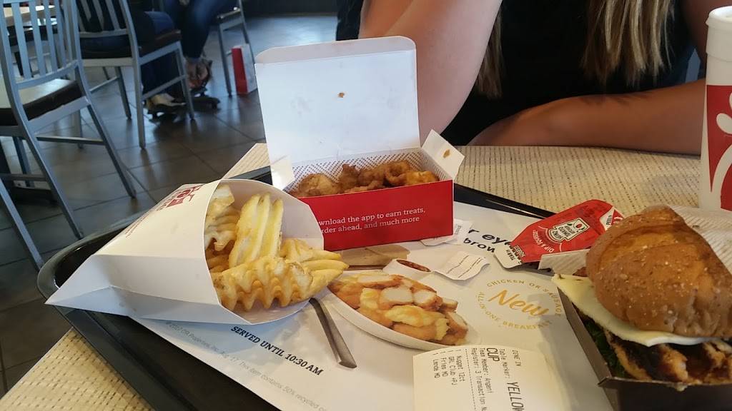 Chick-fil-A | restaurant | 1105 E University Ave, Las Cruces, NM 88001, USA | 5755216247 OR +1 575-521-6247