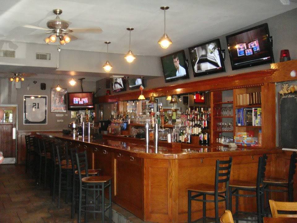 The Beer Garden | restaurant | 1883 Victory Blvd, Staten Island, NY 10314, USA | 7188768900 OR +1 718-876-8900