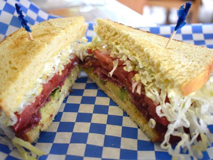 Sandwichery | meal takeaway | 1341 Tehama St, Redding, CA 96001, USA | 5302462020 OR +1 530-246-2020