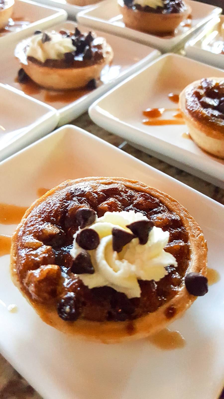 Deerpark Restaurant | restaurant | 1 Approach Rd, Asheville, NC 28803, USA | 8282256260 OR +1 828-225-6260