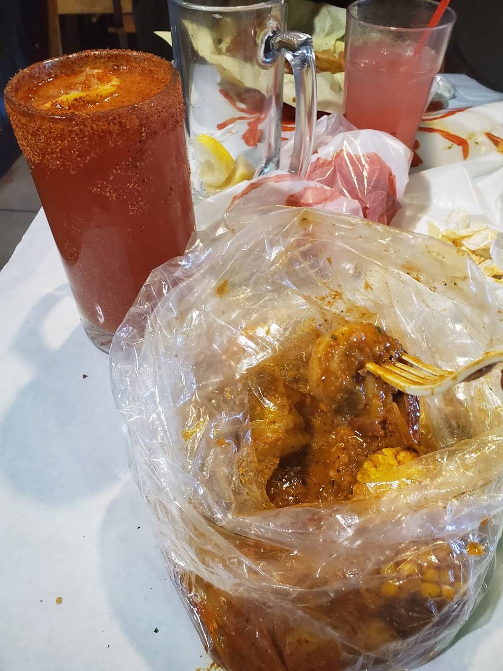 Shabang Seafood | restaurant | 14466 Main St, Hesperia, CA 92345, USA | 7609983680 OR +1 760-998-3680