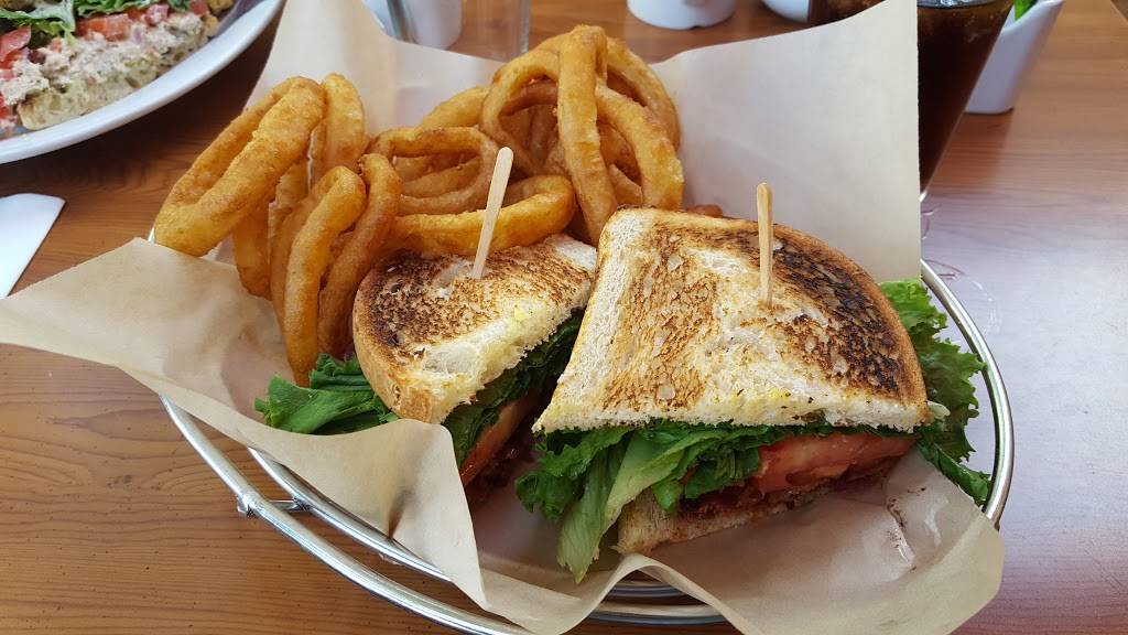 Wave Street Cafe | restaurant | 550 Wave St, Monterey, CA 93940, USA | 8317188171 OR +1 831-718-8171