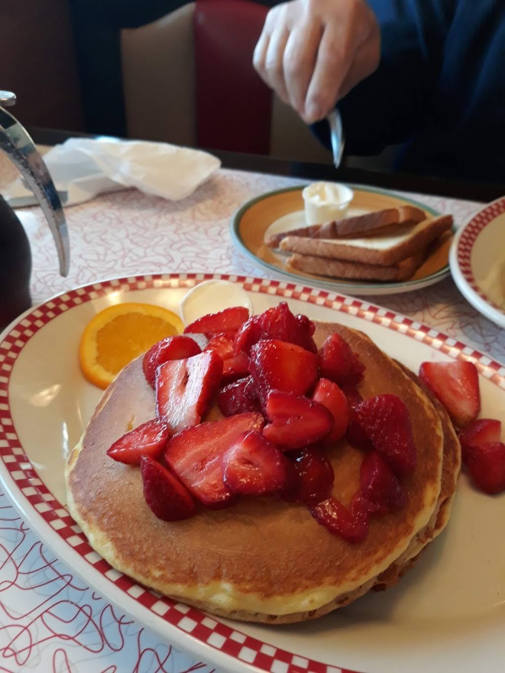 Vernon Diner | restaurant | 453 Hartford Turnpike, Vernon, CT 06066, USA | 8608758812 OR +1 860-875-8812