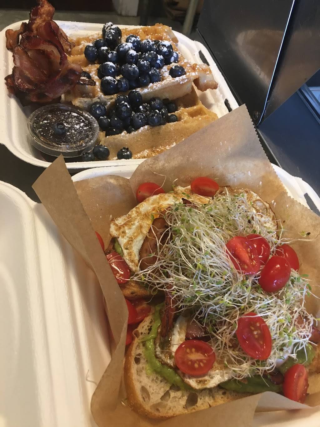 Auntie Cathies Kitchen | cafe | 159 Main St, Agawam, MA 01001, USA | 4137880022 OR +1 413-788-0022