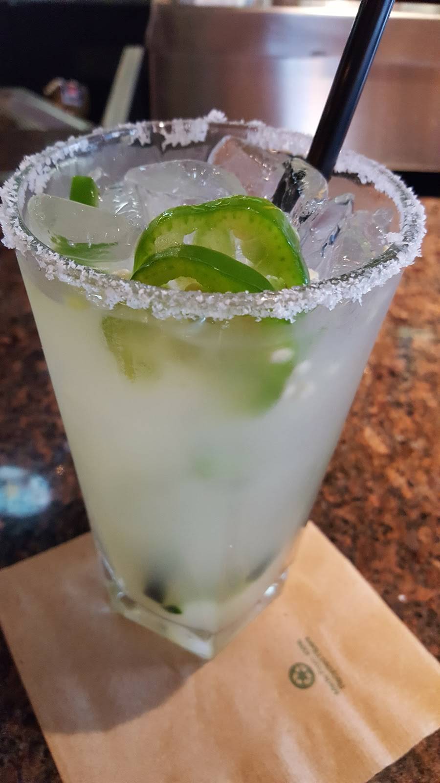 BJs Restaurant & Brewhouse | restaurant | 5733 Pacific Ave, Stockton, CA 95207, USA | 2093734660 OR +1 209-373-4660