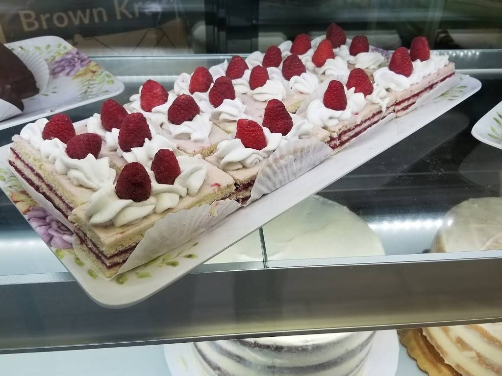 Miss Chickpeas Bakeshop | restaurant | 8065 Callaghan Rd, San Antonio, TX 78230, USA | 2109930748 OR +1 210-993-0748