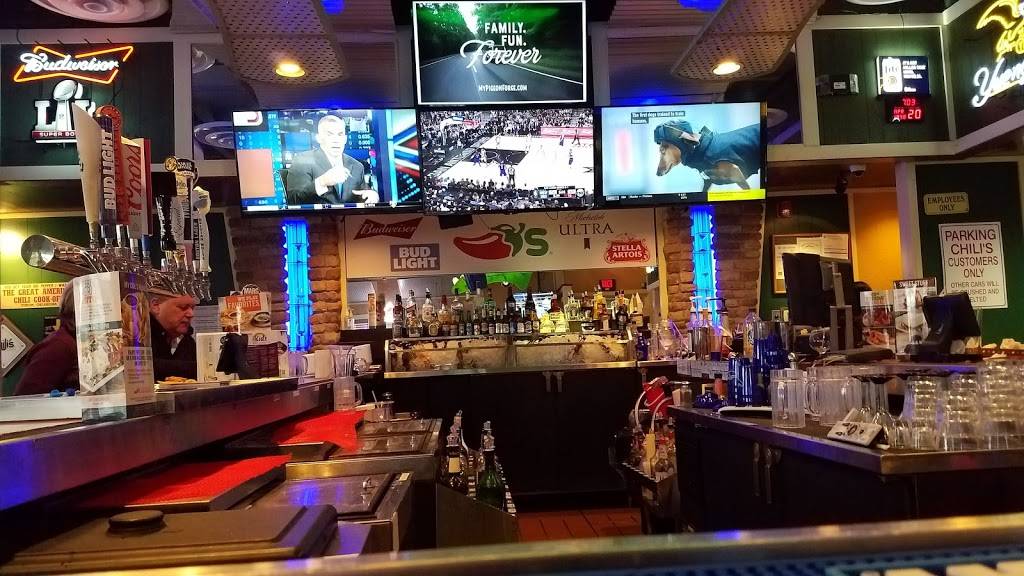 Chilis Grill & Bar | meal takeaway | 3623 Bardstown Rd, Louisville, KY 40218, USA | 5023018888 OR +1 502-301-8888